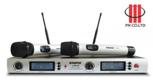 Micro không Shure UR4S