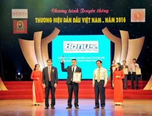 Phan Nguyễn Audio được vinh danh top 100 thương hiệu dẫn đầu Việt Nam 2016